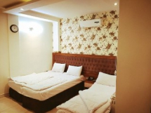 7ec919c9-50e9-42a9-a283-1b66a75260a4 2ce87e13407445b9a4f1bc41d34ee790_large (1)