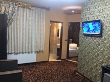 0810b6af401e4a9b928dba1dd4a25df9_large (1) 1