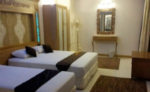 Alaedin-Travel-Agency-Mashhad-Boshra-Hotel-Triple-Room-3 3